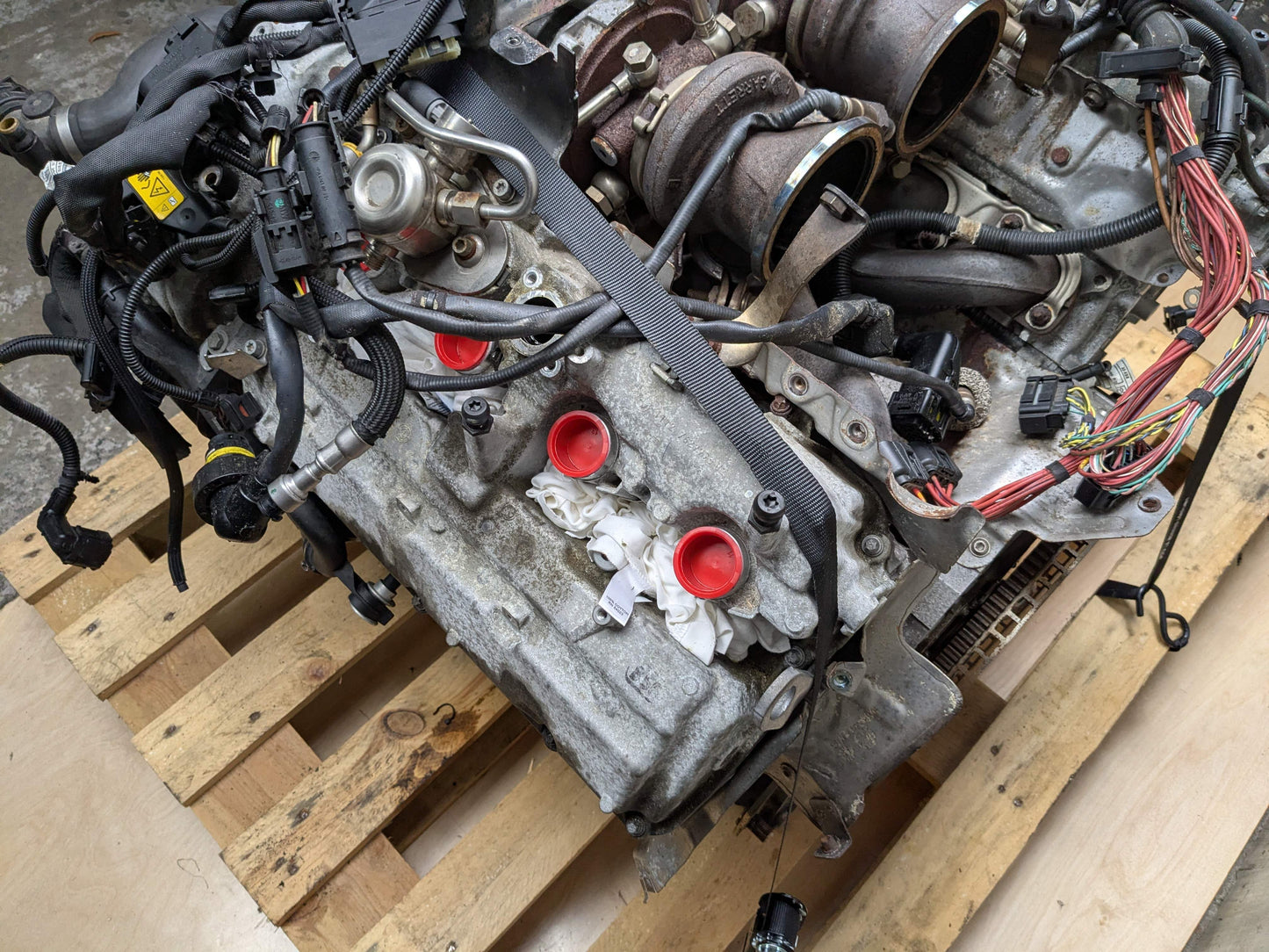 13-15 OEM BMW F01 F02 N63TU RWD Engine Long Block V8 4.4L w/ Turbo 190k