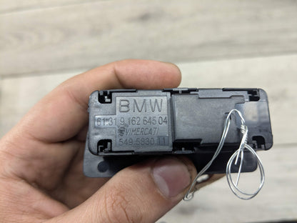 OEM BMW F02 F10 F35 F30 F36 F80 G01 G30 X3 Rear Trunk Lid Center Unlock Switch
