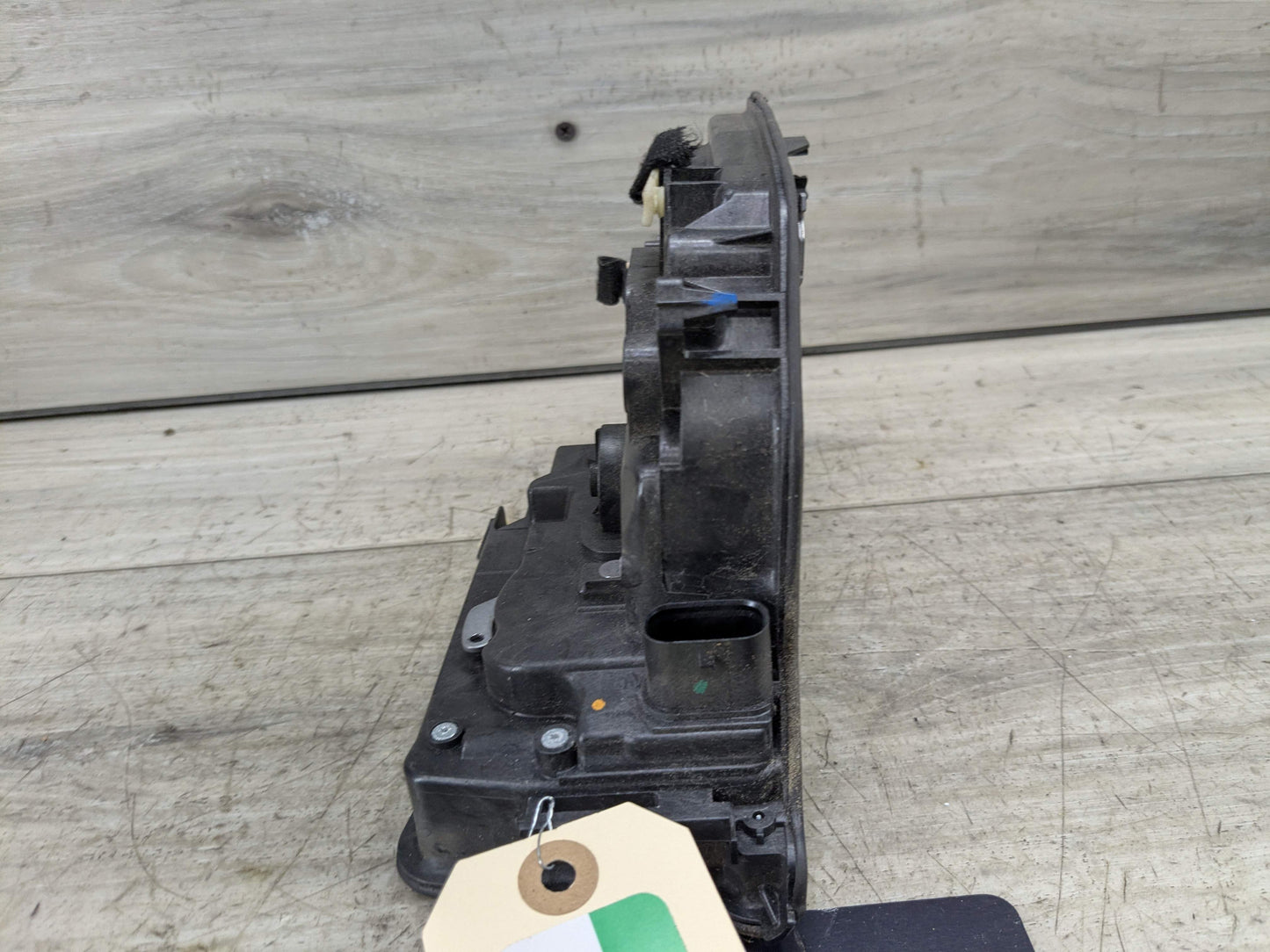 OEM BMW F15 F48 F85 G12 I01 FRONT Left Driver Door Handle Lock Latch Actuator