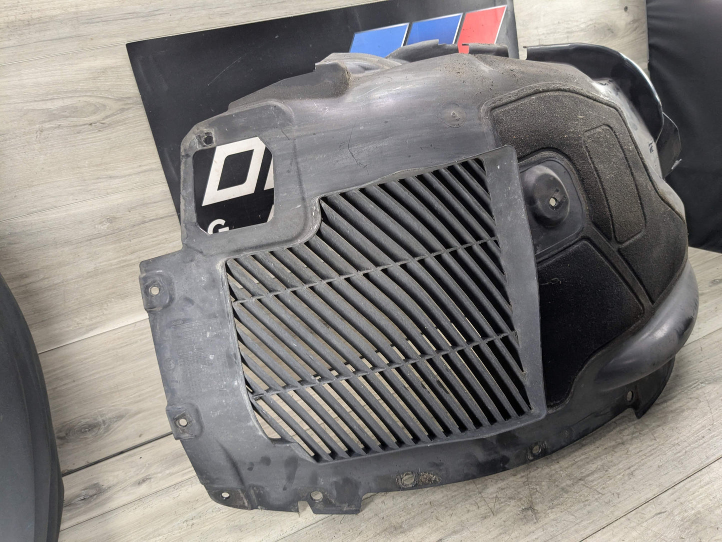 14-18 OEM BMW F15 F85 X5 X5M Left Driver Fender Liner Wheel Splash Shield