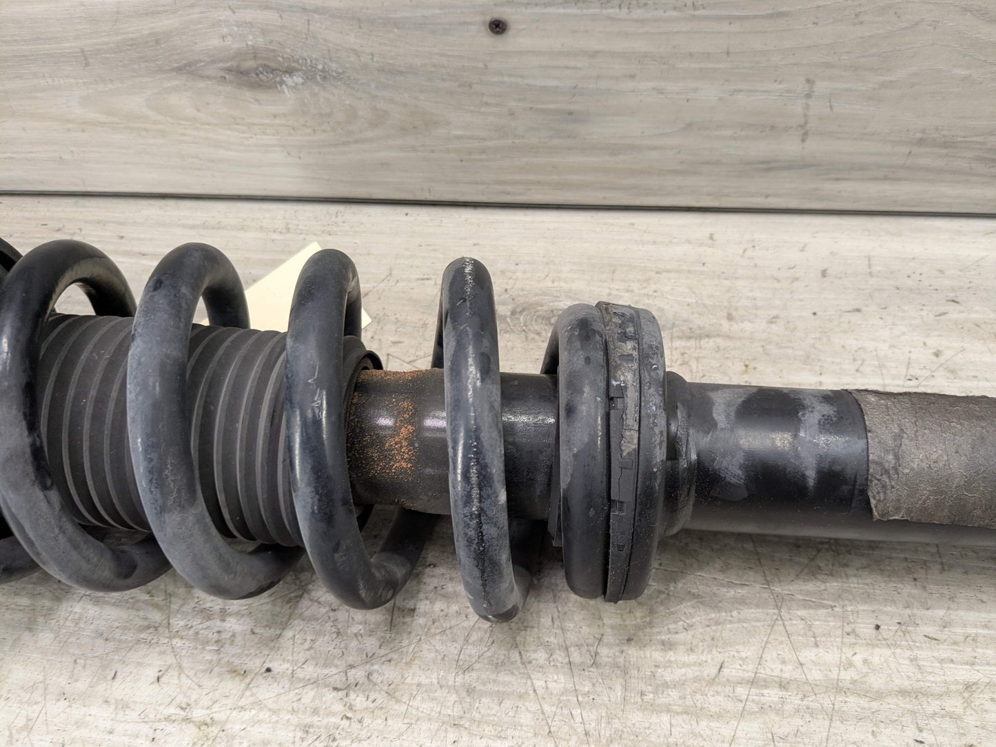 OEM BMW F15 F16 X5 X6 35iX 35dX FRONT Strut Shock Absorber Spring