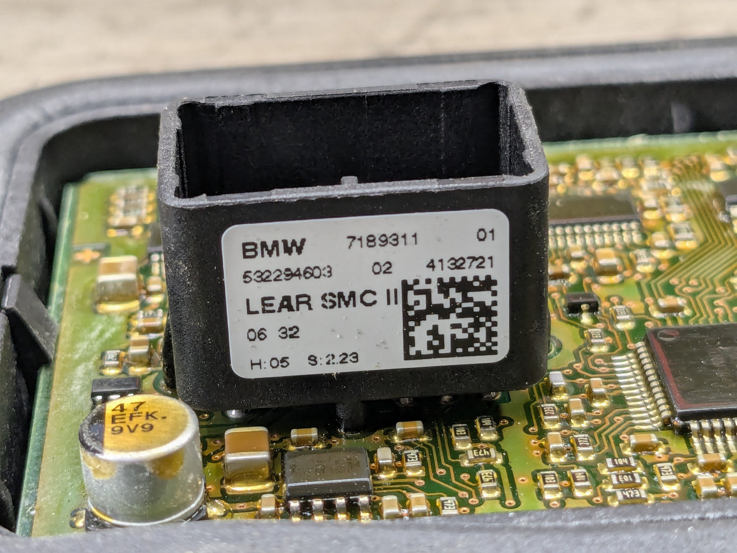 OEM BMW E70 E90 E92 E93 328 335 X5 Adaptive Headlight Module Control