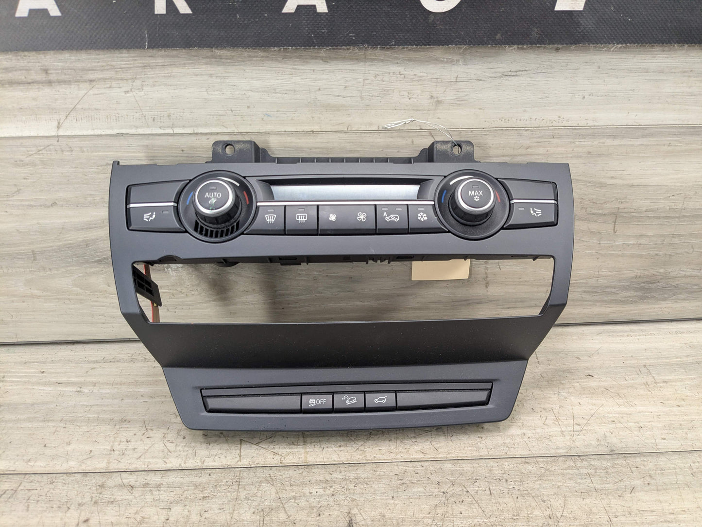 07-14 OEM BMW E70 E71 X5 X6 Front AC Temperature Climate Control Switch Unit