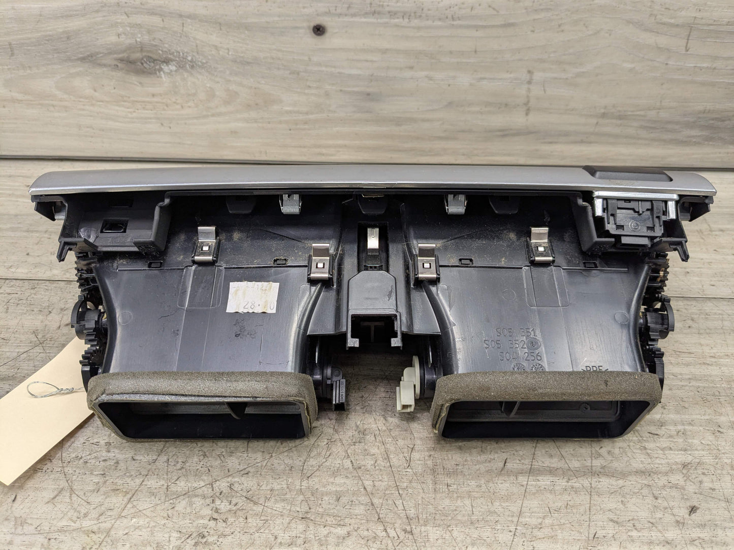 07-14 OEM BMW E70 E71 X5 X6 X5M X6M Center Middle AC Air Dash Grille Vent