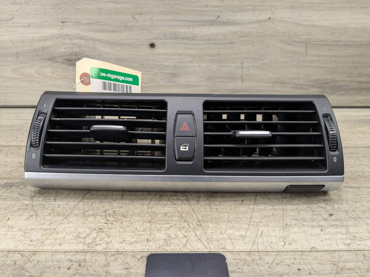 07-14 OEM BMW E70 E71 X5 X6 X5M X6M Center Middle AC Air Dash Grille Vent