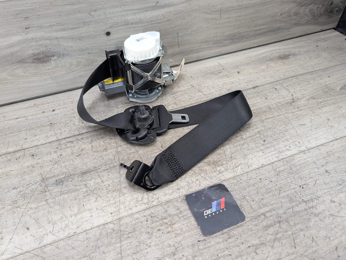 14-20 OEM BMW F22 F32 F82 M4 430 440 Front Left Driver Seatbelt Retractor Black
