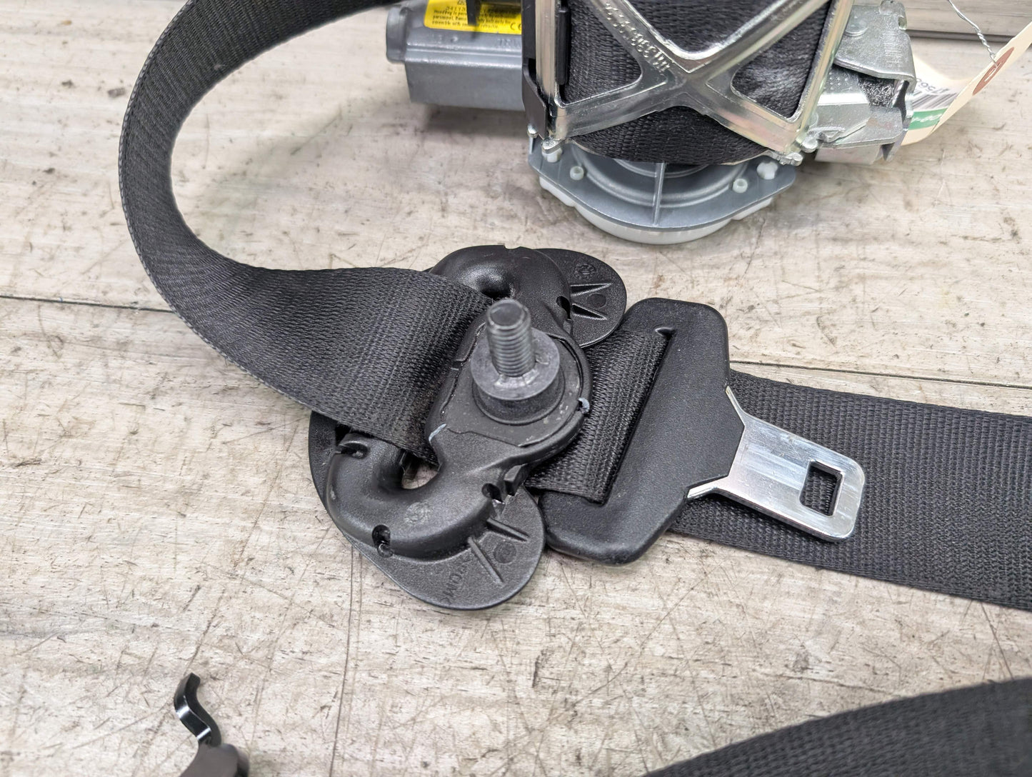 14-20 OEM BMW F22 F32 F82 M4 430 440 Front Left Driver Seatbelt Retractor Black