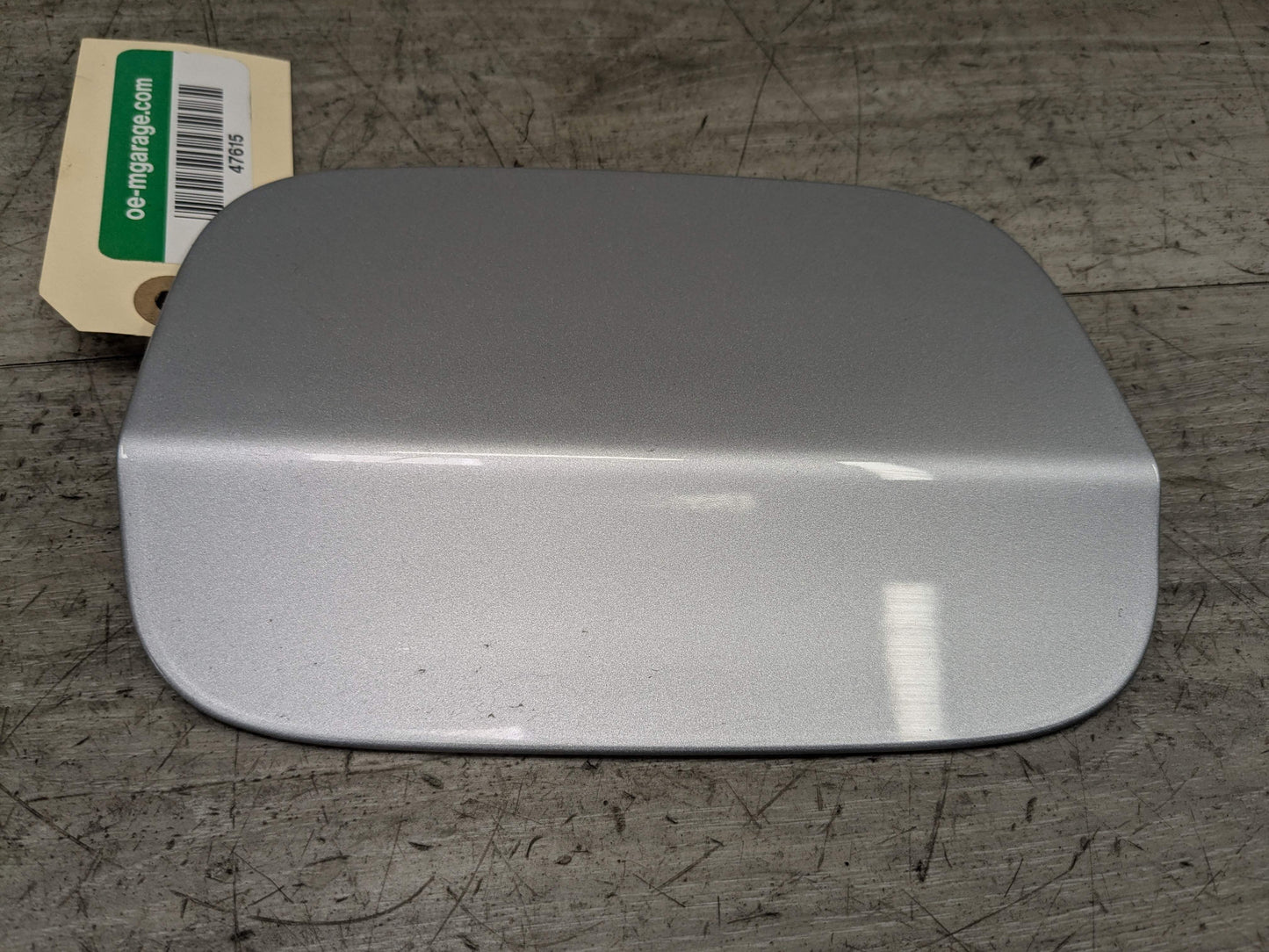 07-13 OEM BMW E70 X5 X5M Rear Fuel Gas Tank Flap Lid Cover Cap Silver 354