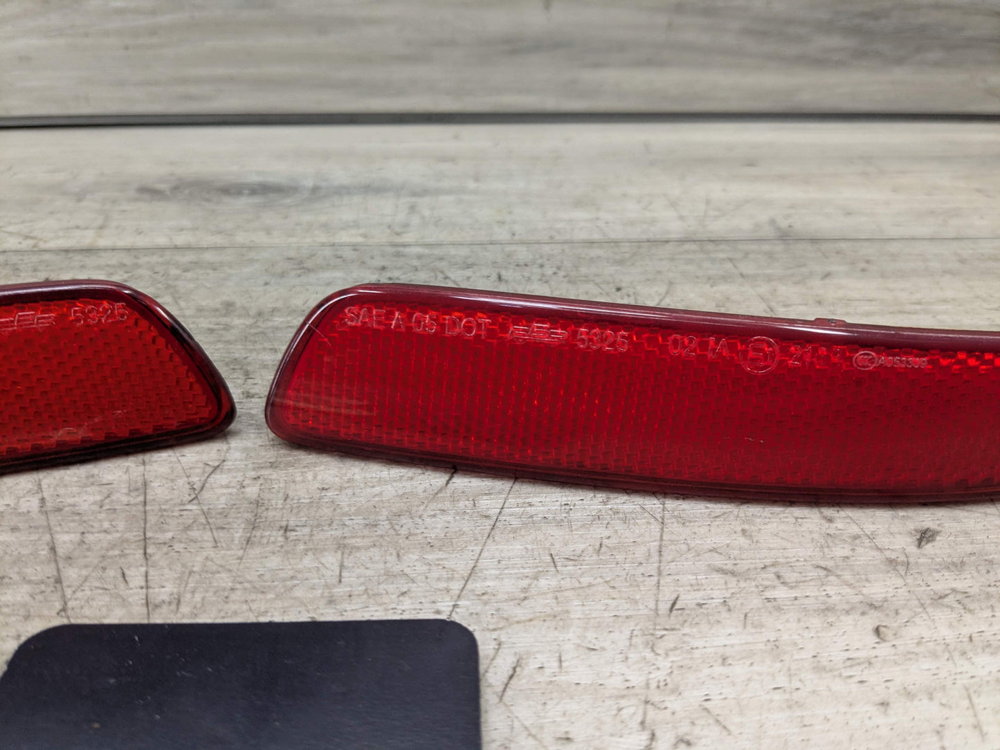 07-13 OEM BMW E70 X5 Rear Left Right Bumper Reflector Marker PAIR
