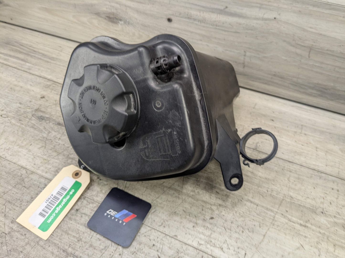 OEM BMW E70 F15 F16 F85 F86 X5 X6 Sensor Cap Coolant Expansion Tank Reservoir