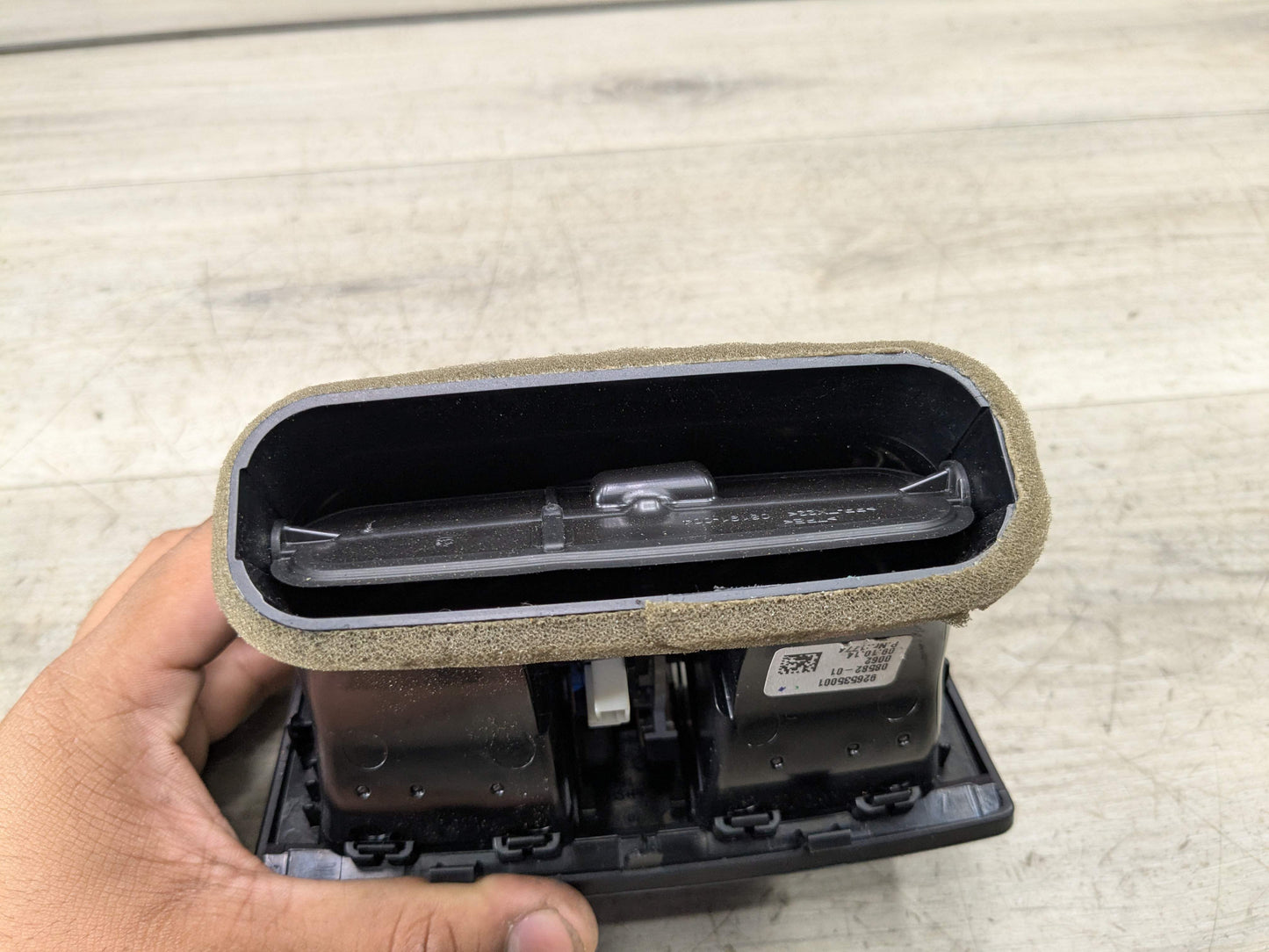 OEM BMW F22 F30 F32 F36 F80 F82 M3 M4 Rear AC Air Vent Trim Cover Panel Black
