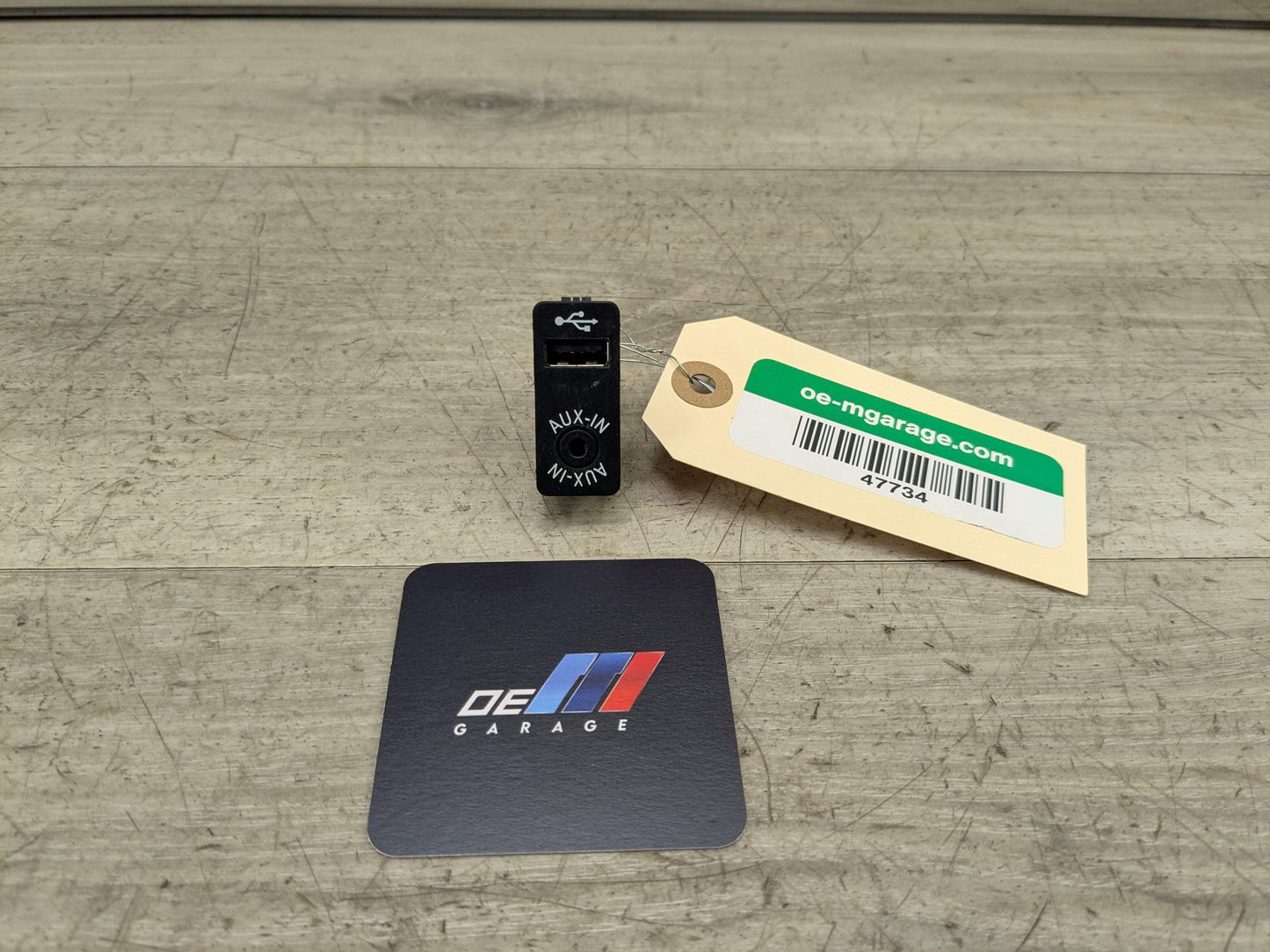 12-20 OEM BMW F22 F23 F30 F32 F33 F36 F48 F80 F82 F83 M3 M4 Aux Audio Input USB