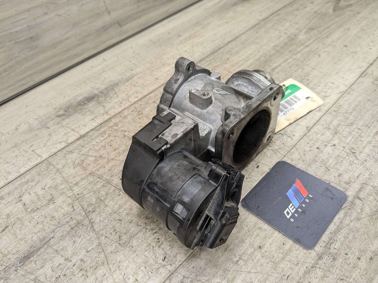 OEM BMW E70 E90 X5 Engine M57 Exhaust EGR Gas Recirculation Valve Throttle Body