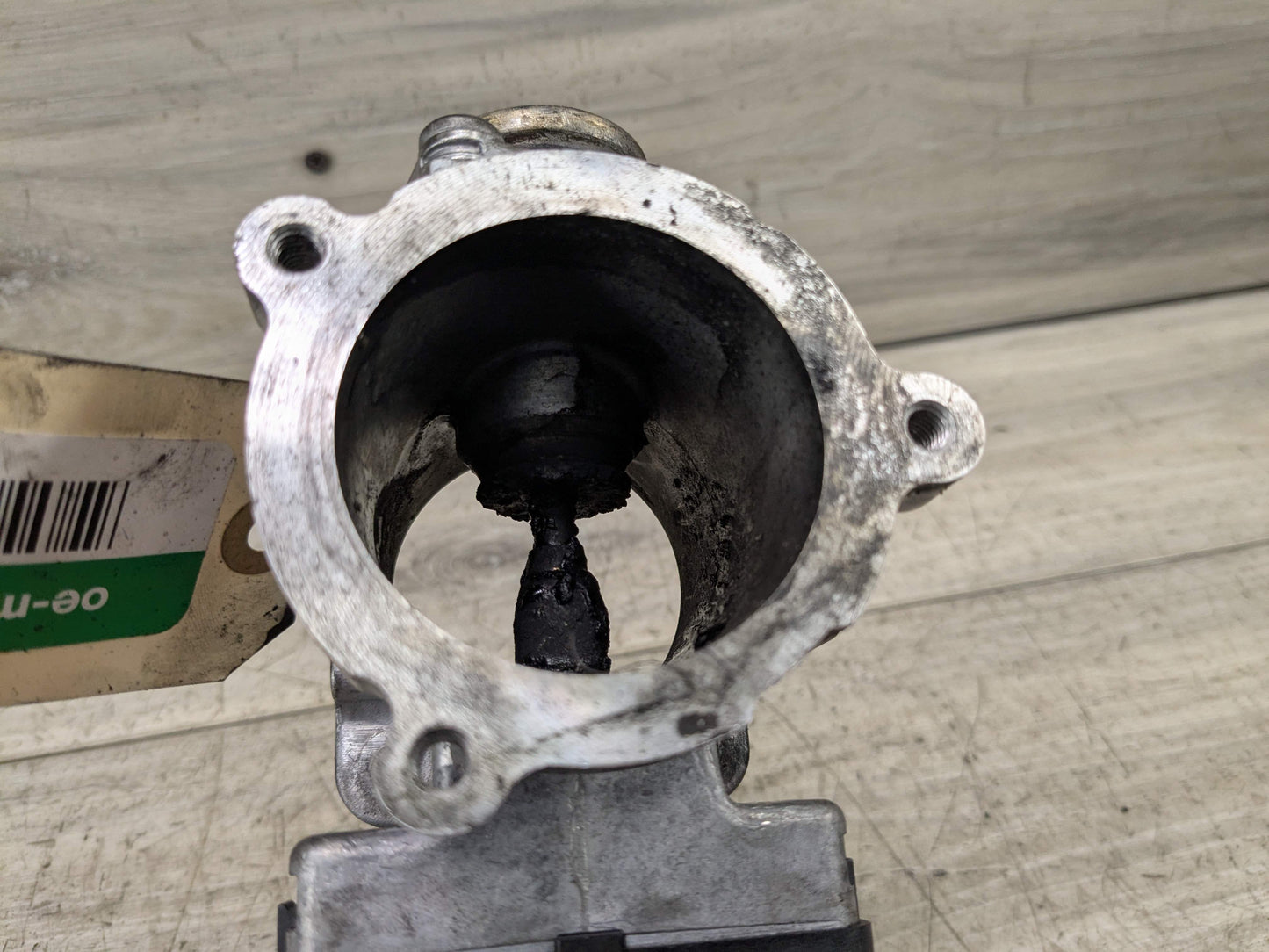 OEM BMW E70 E90 X5 Engine M57 Exhaust EGR Gas Recirculation Valve Throttle Body