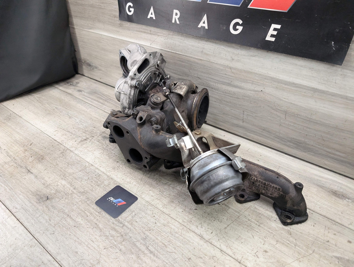 OEM BMW E70 X5 Diesel Engine M57 Turbocharger Turbo Charger w Exhaust Manifold