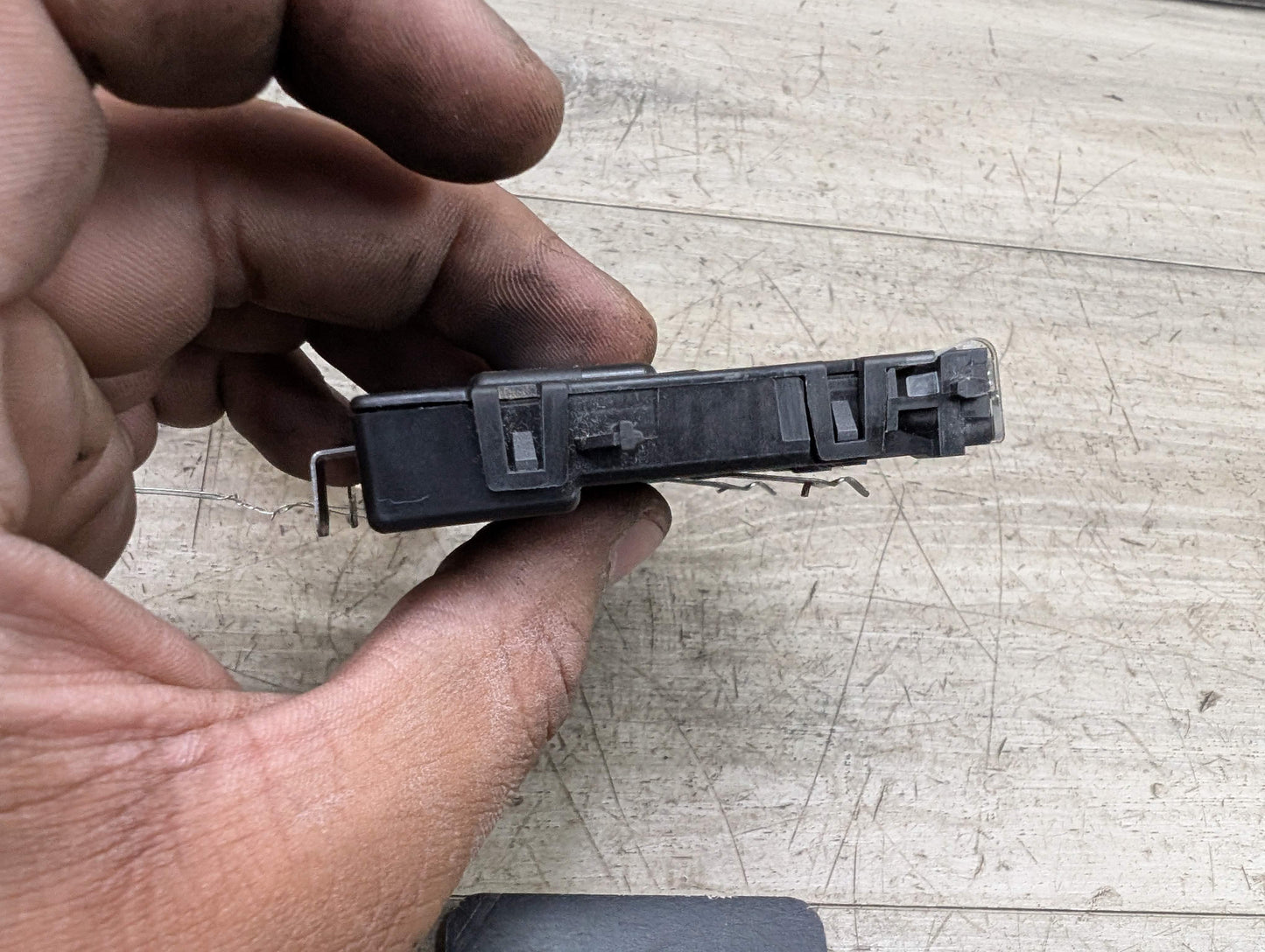 16-19 OEM BMW G12 740 750 Right Passenger Side Touch Sensor Ventilation Button