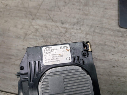 16-19 OEM BMW G11 G12 G80 G82 Center Console Wireless Charger Module Unit