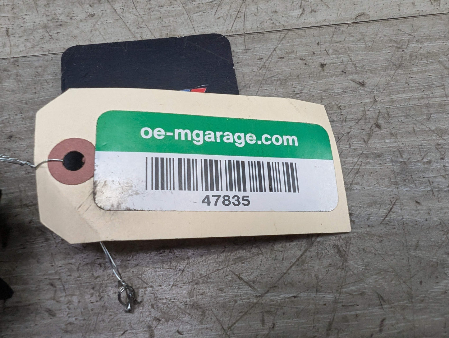 OEM BMW F02 F10 F15 F48 F90 G01 G20 G30 G80 X3 Rear Trunk Lid Center Lock Switch