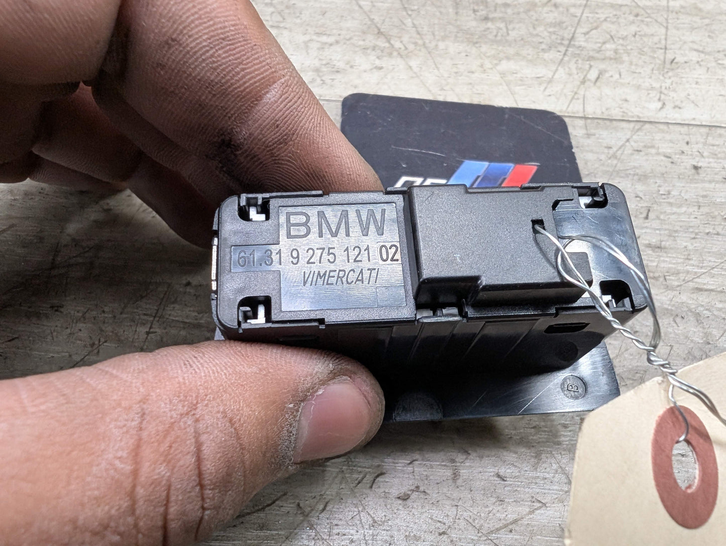 OEM BMW F02 F10 F15 F48 F90 G01 G20 G30 G80 X3 Rear Trunk Lid Center Lock Switch
