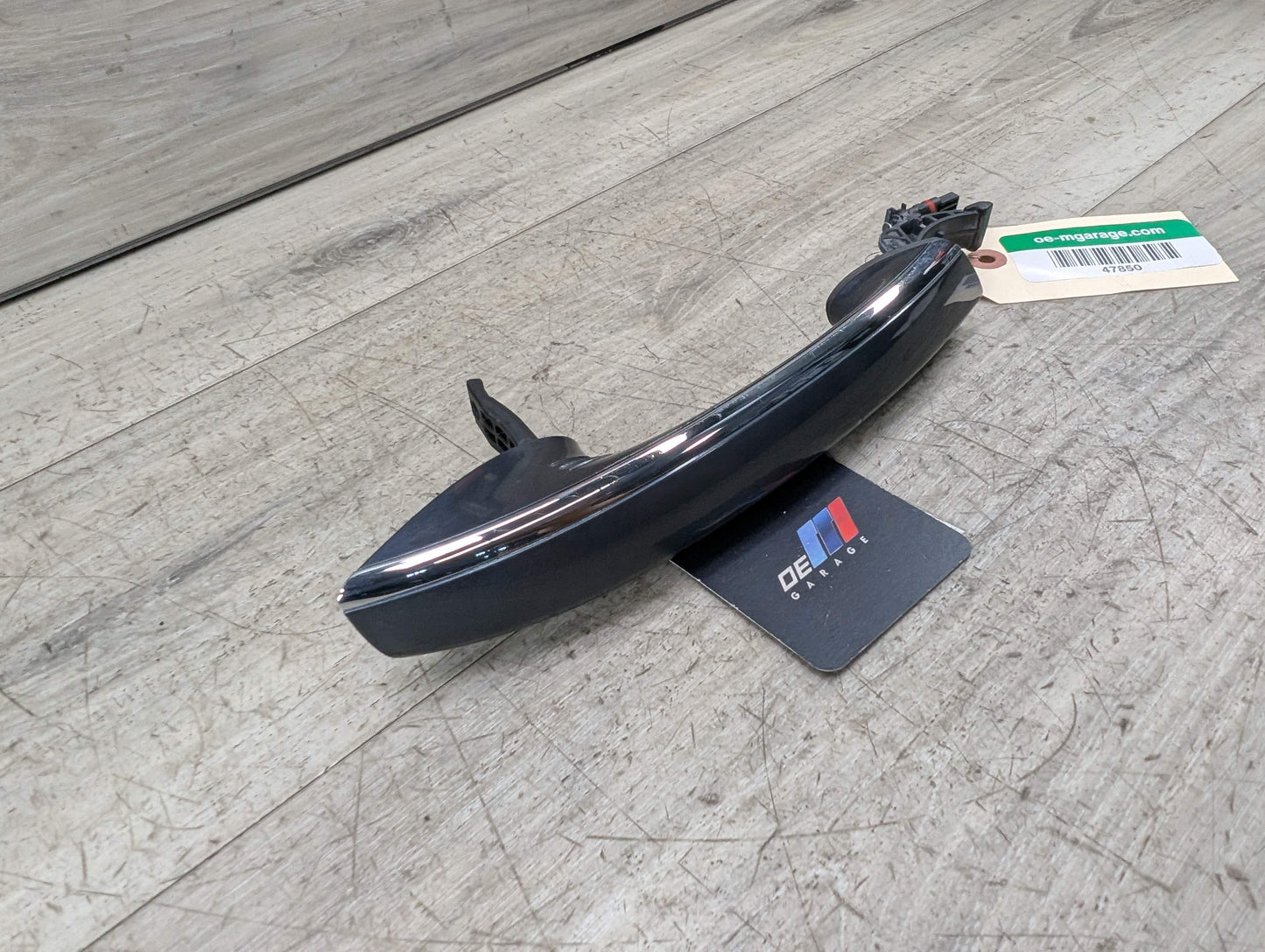 16-19 OEM BMW G11 G12 750 COMFORT ACCESS Right Passenger Door Handle Gray