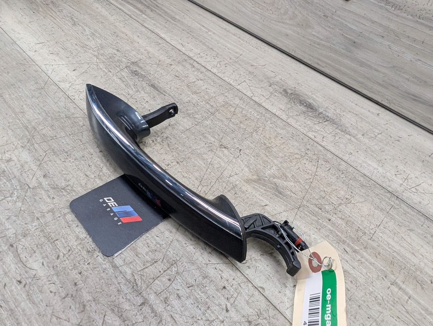 16-19 OEM BMW G11 G12 750 COMFORT ACCESS Right Passenger Door Handle Gray