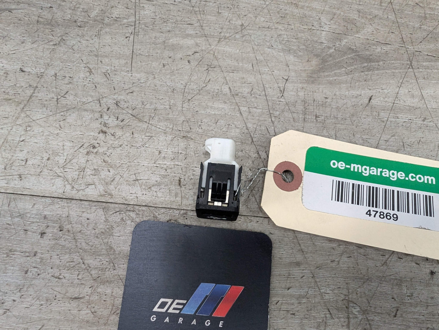 OEM BMW F30 F36 F80 F82 F83 M3 M4 F90 G01 G05 G12 G20 G30 X3 X5 USB Socket Port