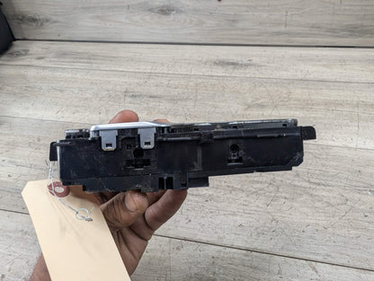 16-19 OEM BMW G11 G12 740 750 70 Center Console Operating Unit Traction Switch