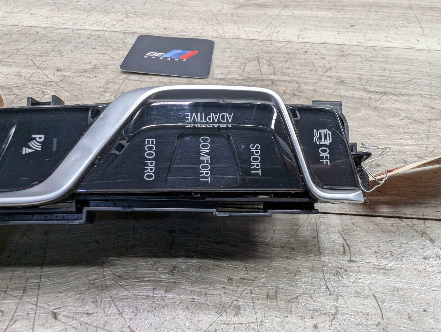 16-19 OEM BMW G11 G12 740 750 70 Center Console Operating Unit Traction Switch