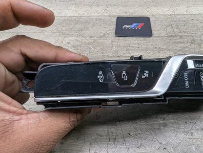 16-19 OEM BMW G11 G12 740 750 70 Center Console Operating Unit Traction Switch