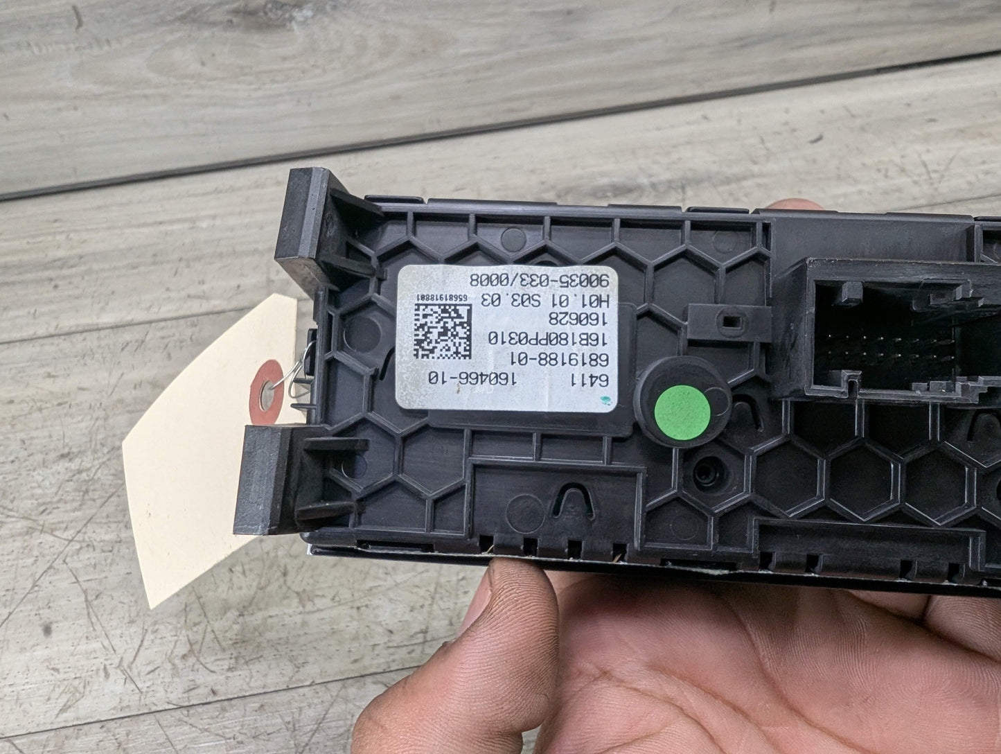 16-22 OEM BMW G11 G12 740 750 M760 AC Rear Heater Climate Control Switch Panel