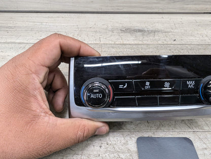 16-22 OEM BMW G11 G12 740 750 M760 AC Rear Heater Climate Control Switch Panel