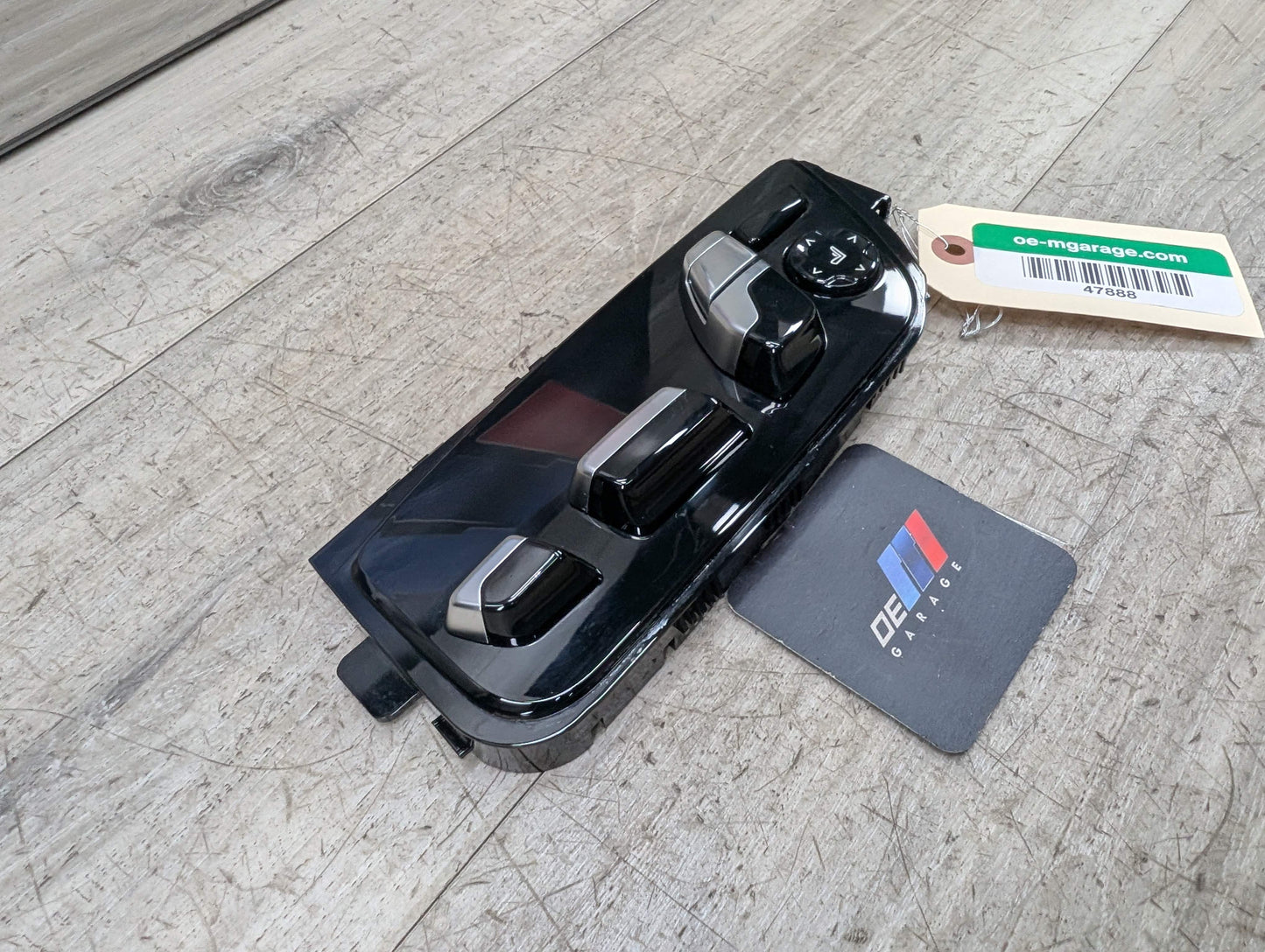 OEM BMW F90 G11 G12 G30 G32 M5 Front Left Driver Seat Adjustment Control Switch