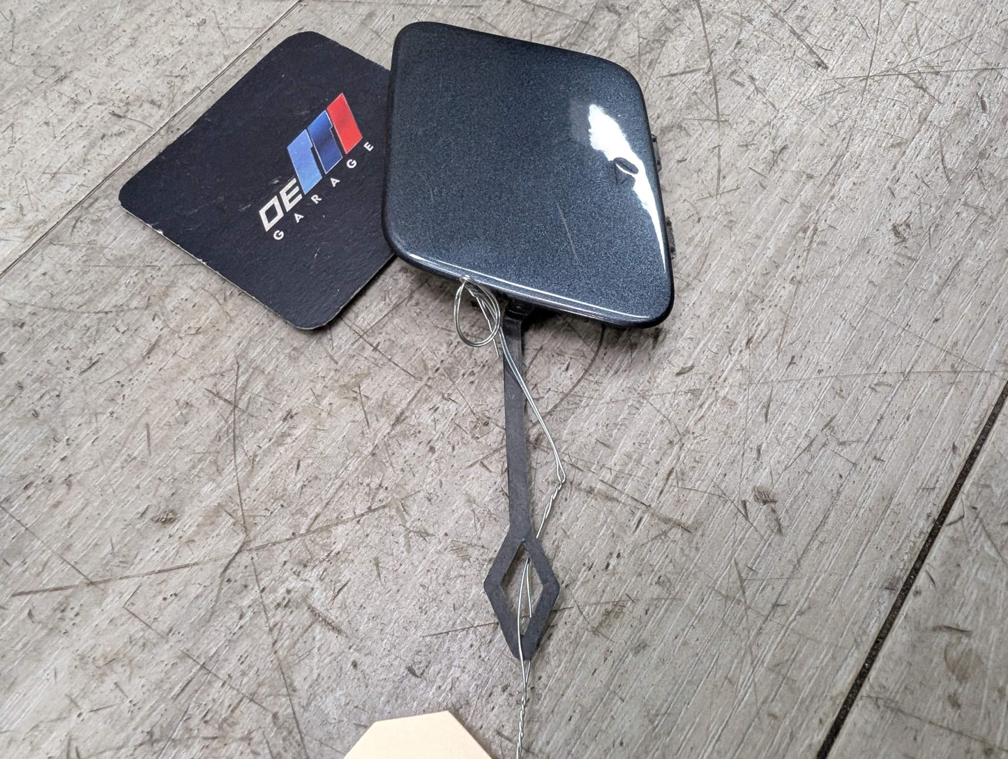 *OEM BMW G11 G12 740 750 760 Rear Bumper Tow Hook Eye Cap Cover