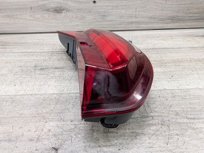 *16-19 OEM BMW G11 G12 740 750 M760 Rear Right Passenger Inner Trunk Tail Light