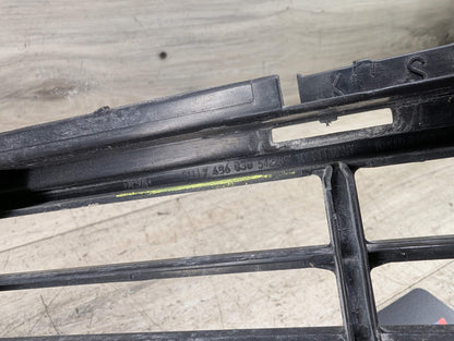 16-19 OEM BMW G11 G12 740 750 Front Bumper Lower Air Inlet Intake Grille