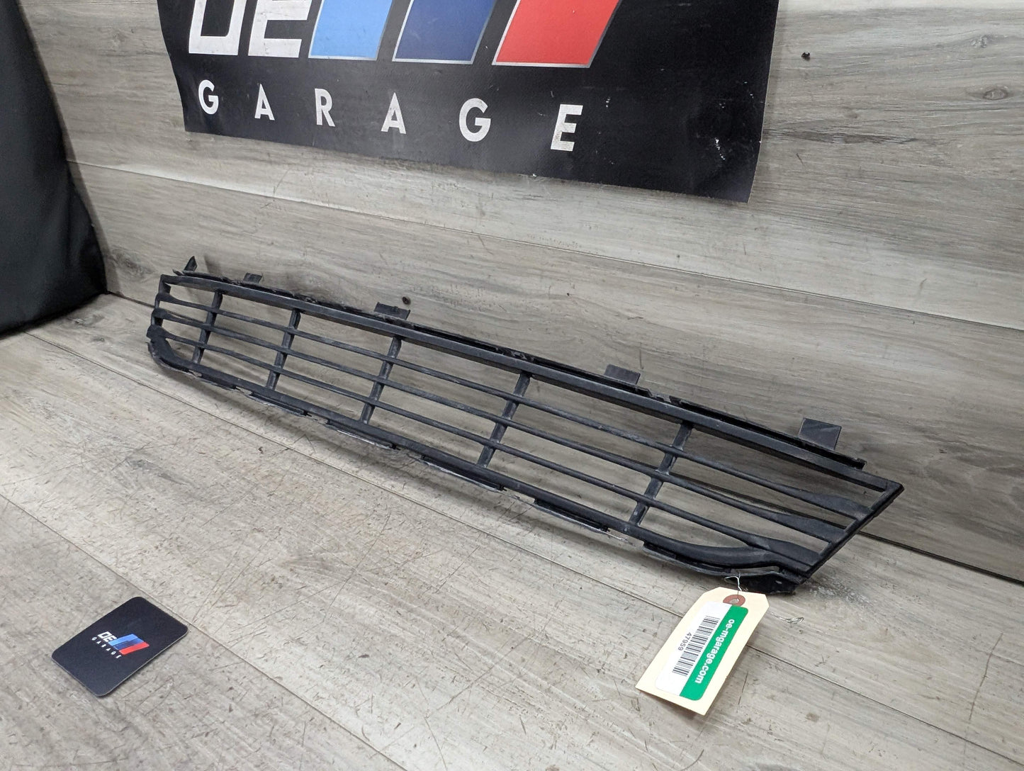16-19 OEM BMW G11 G12 740 750 Front Bumper Lower Air Inlet Intake Grille