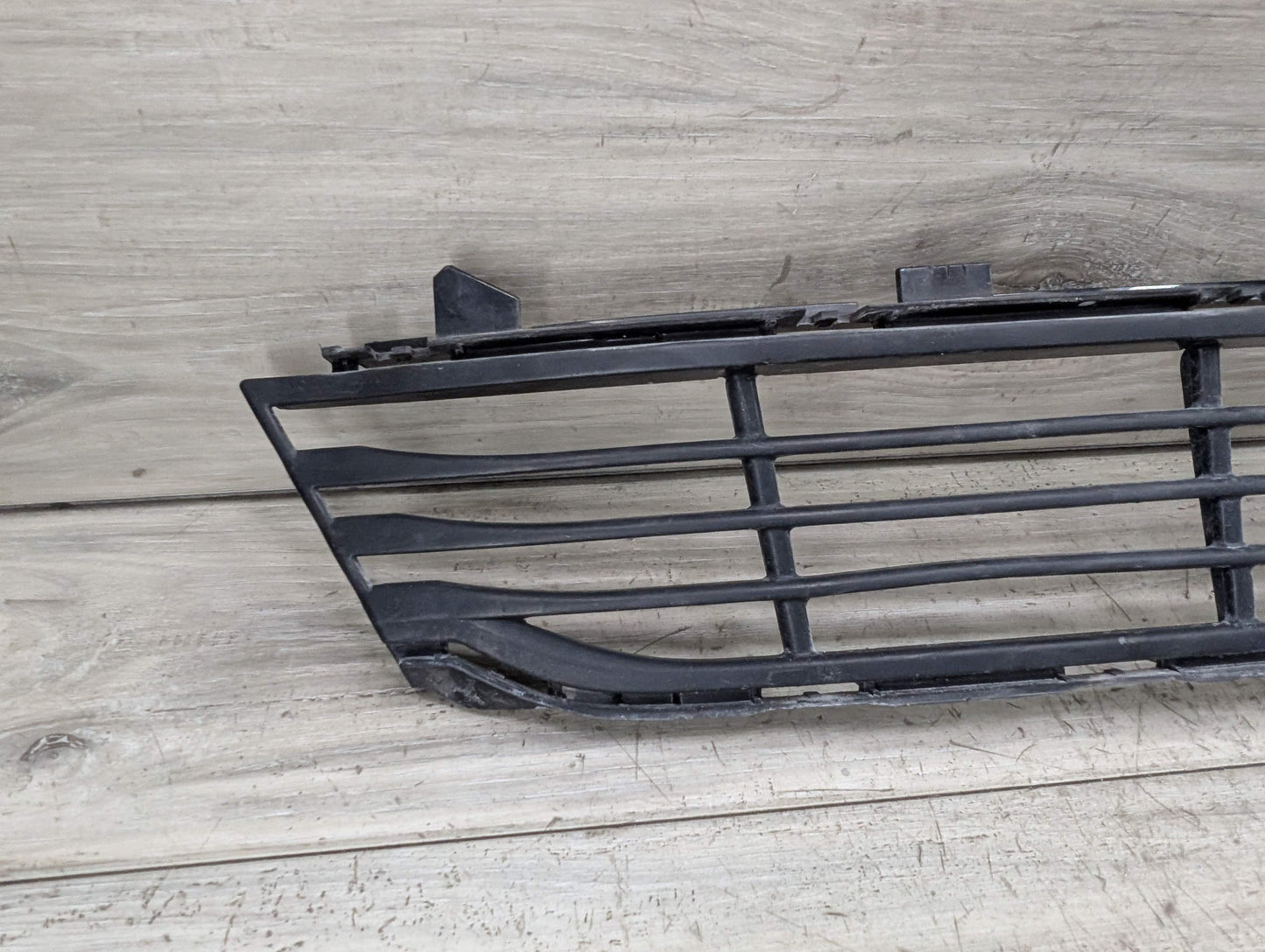 16-19 OEM BMW G11 G12 740 750 Front Bumper Lower Air Inlet Intake Grille