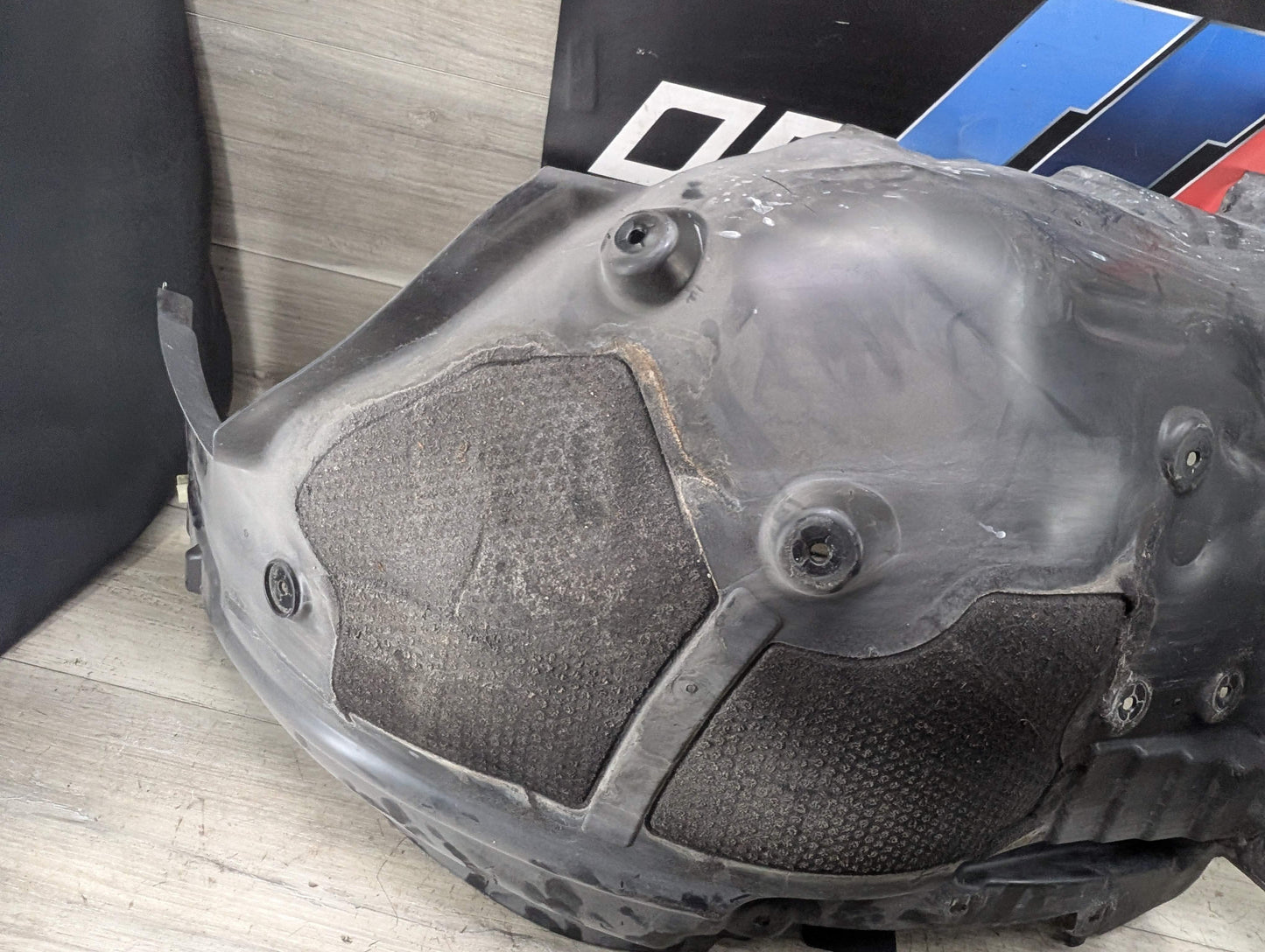 16-22 OEM BMW G12 740 750 Front Driver Rearward Fender Liner Wheel Splash Shield