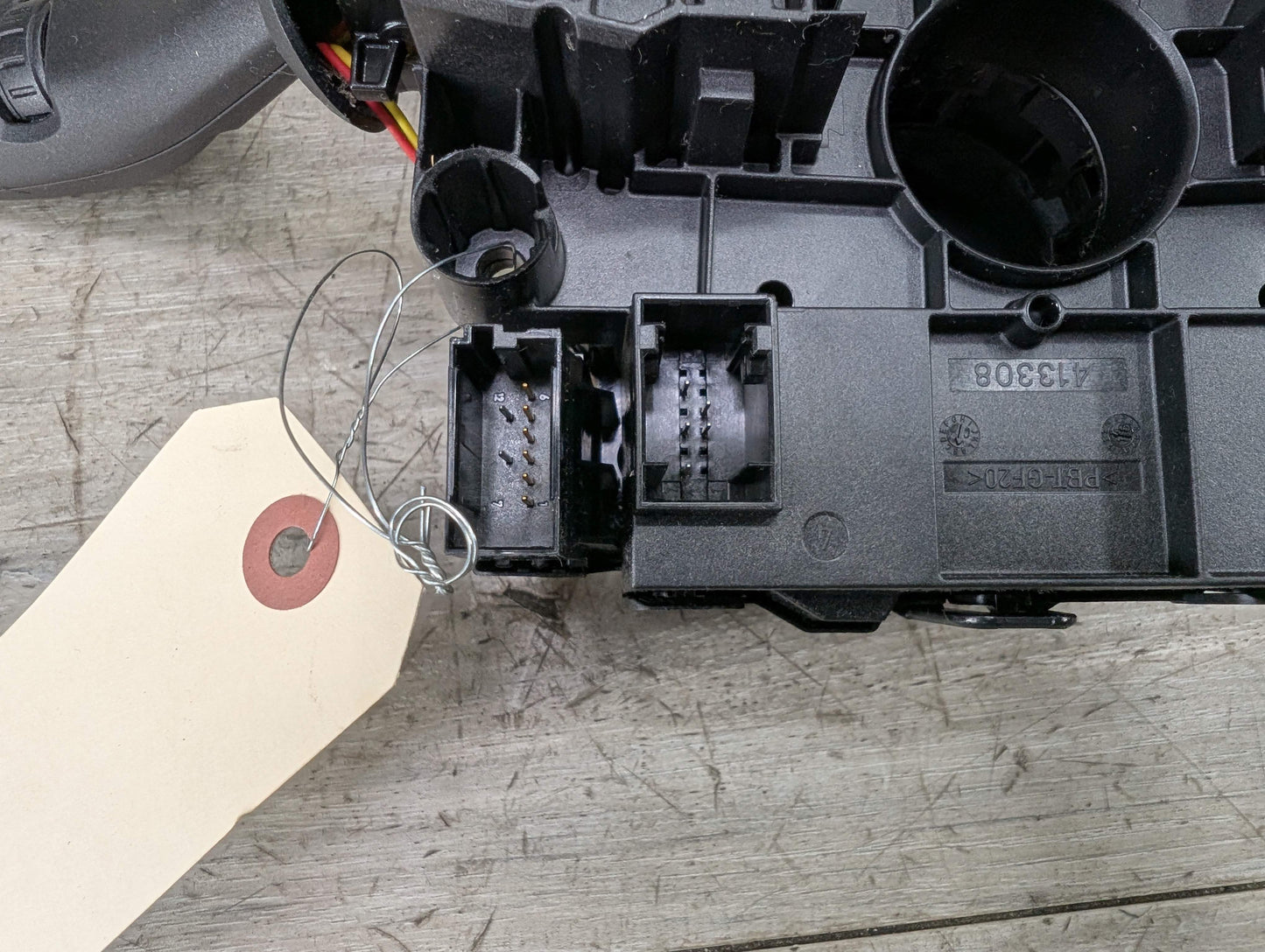 16-19 OEM BMW G11 G12 740 750 M760 Steering Switch Control Sensor Clock Spring