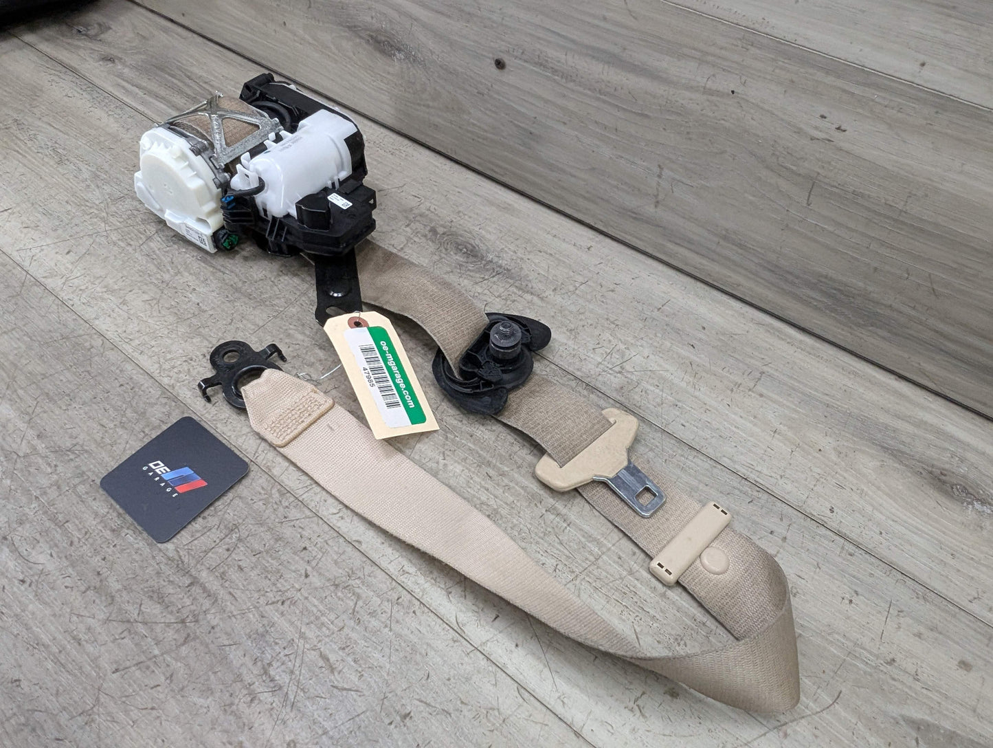 16-22 OEM BMW G11 G12 740 750 Front Right Passenger Seat Belt Retractor BEIGE