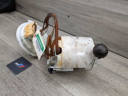 16-22 OEM BMW G12 740 Engine B58 Gas Tank Fuel Pump Sending Unit