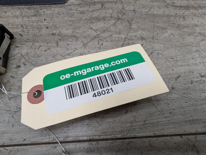OEM BMW E60 E70 E82 E90 E92 F02 F10 F25 AUX Port USB Plug Input Jack Connector