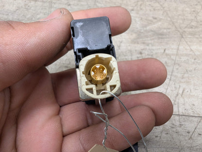 OEM BMW E60 E70 E82 E90 E92 F02 F10 F25 AUX Port USB Plug Input Jack Connector