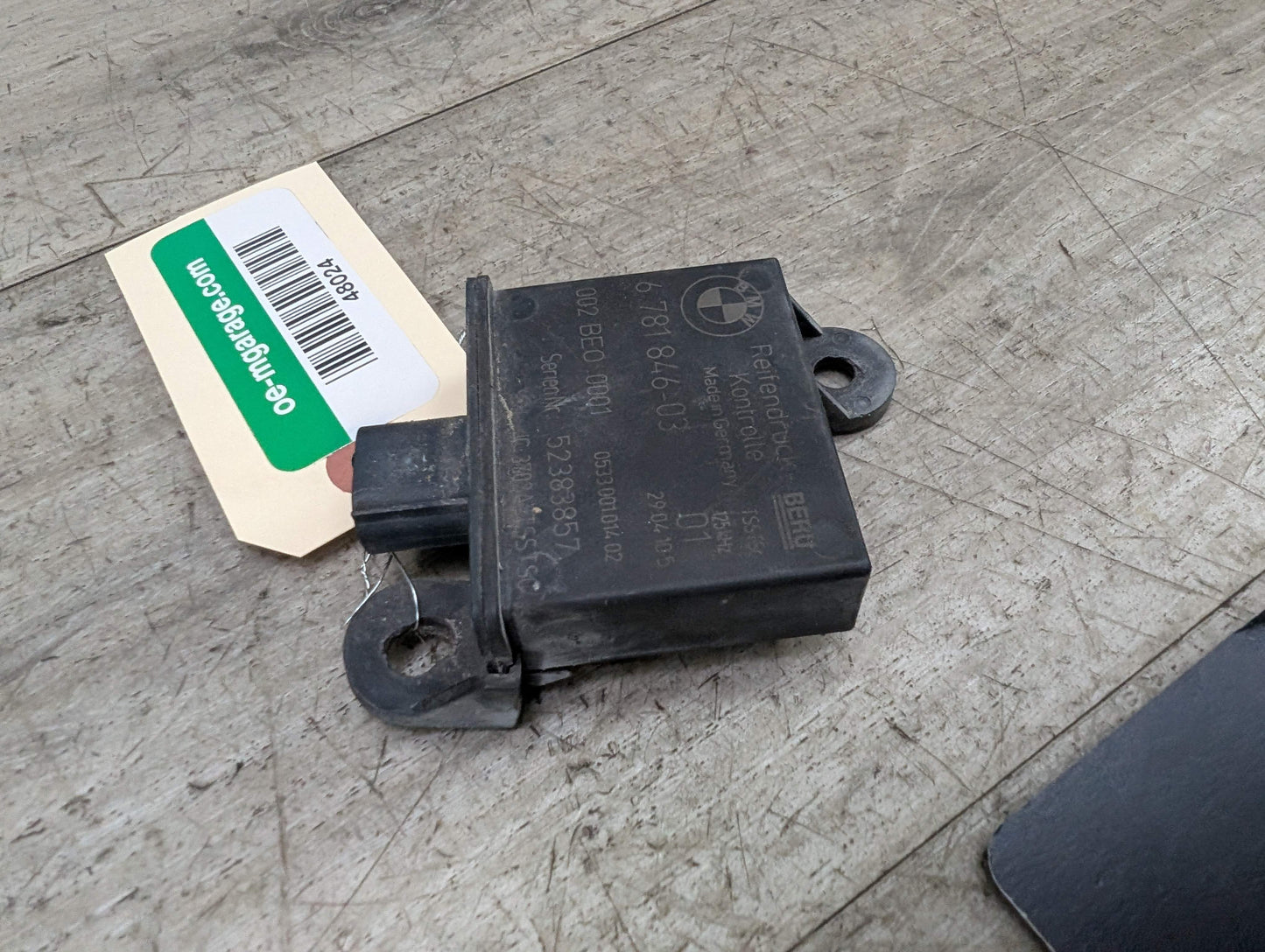 OEM BMW E70 E90 E92 X5 Trigger Transmitter Tire Pressure Monitor Sensor TPMS RDC