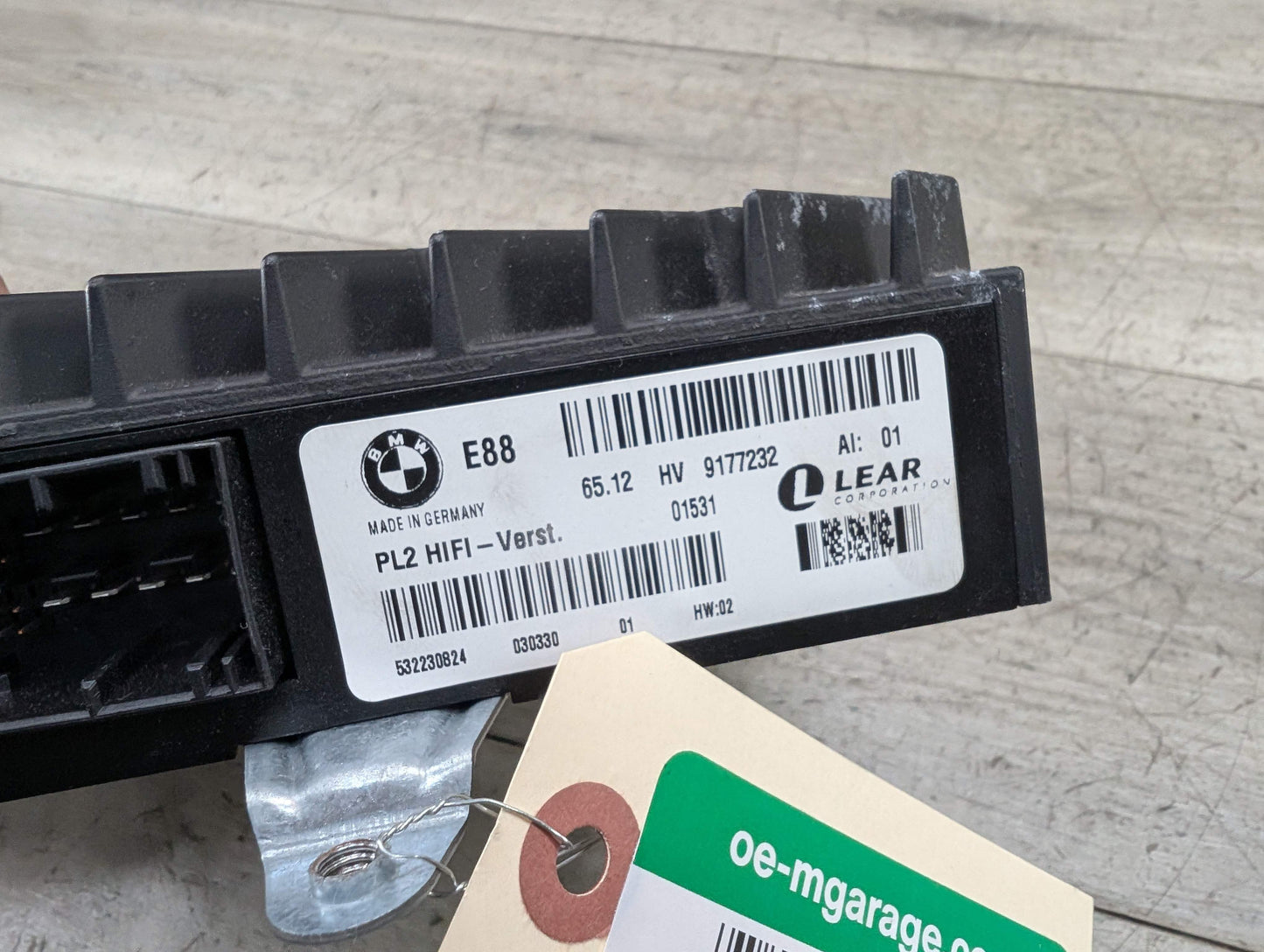 08-13 OEM BMW E88 128 135 PL2 HiFi LEAR Sound System Radio AMP Amplifier