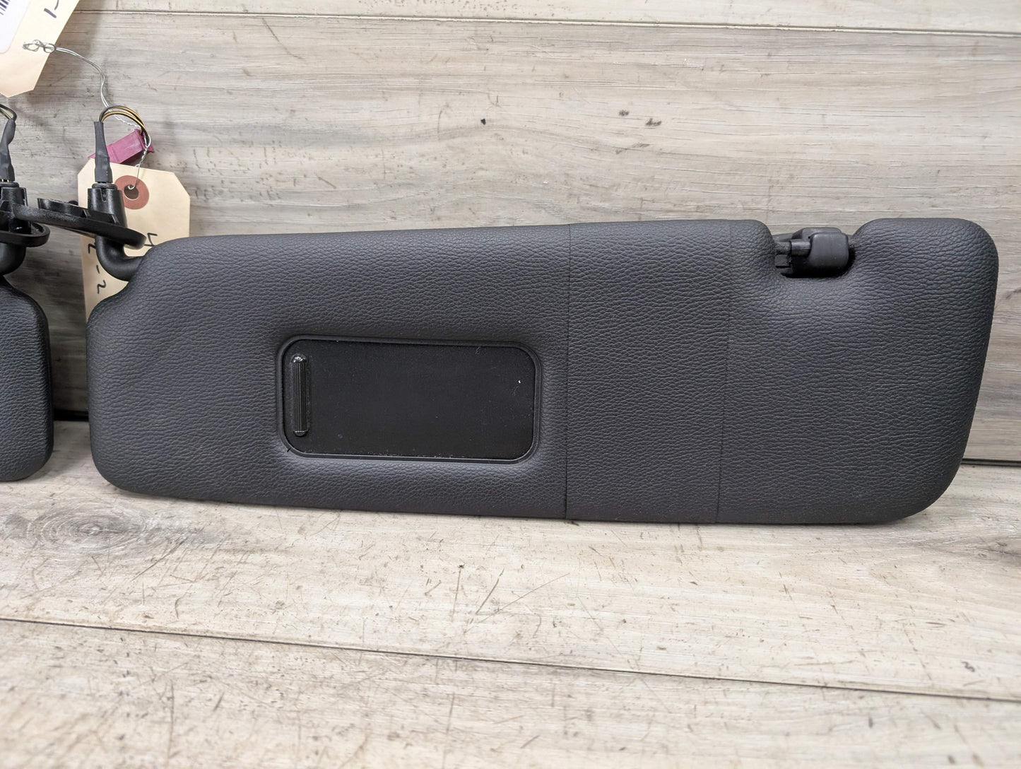 OEM BMW E88 E93 128 135 328 335 M3 CONVERTIBLE Left Right Sun Visor Black SET