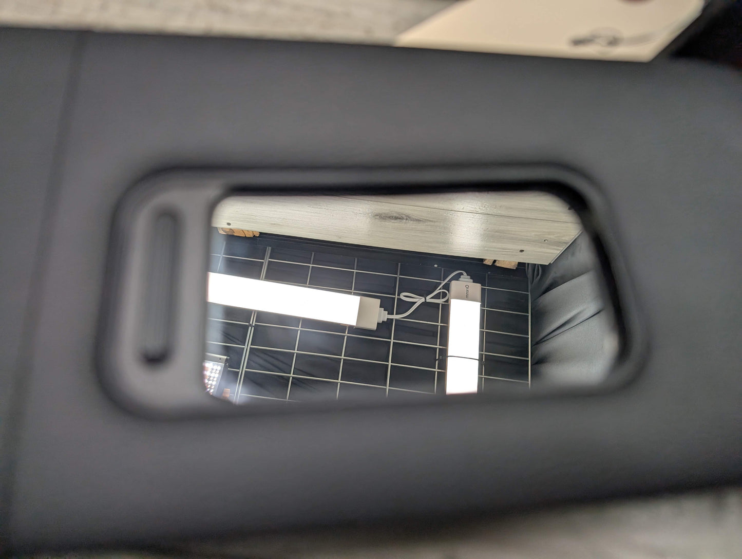 OEM BMW E88 E93 128 135 328 335 M3 CONVERTIBLE Left Right Sun Visor Black SET