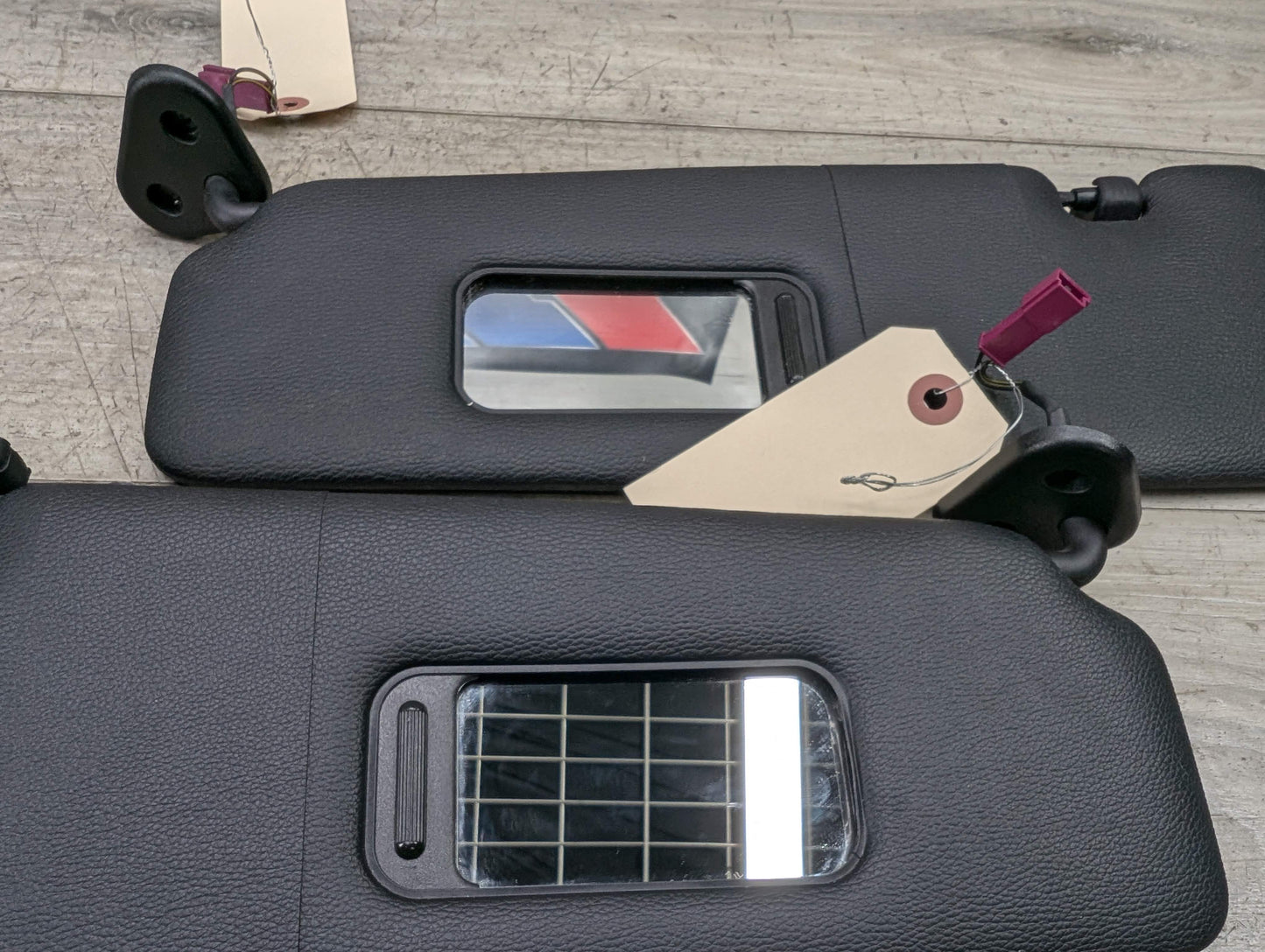 OEM BMW E88 E93 128 135 328 335 M3 CONVERTIBLE Left Right Sun Visor Black SET