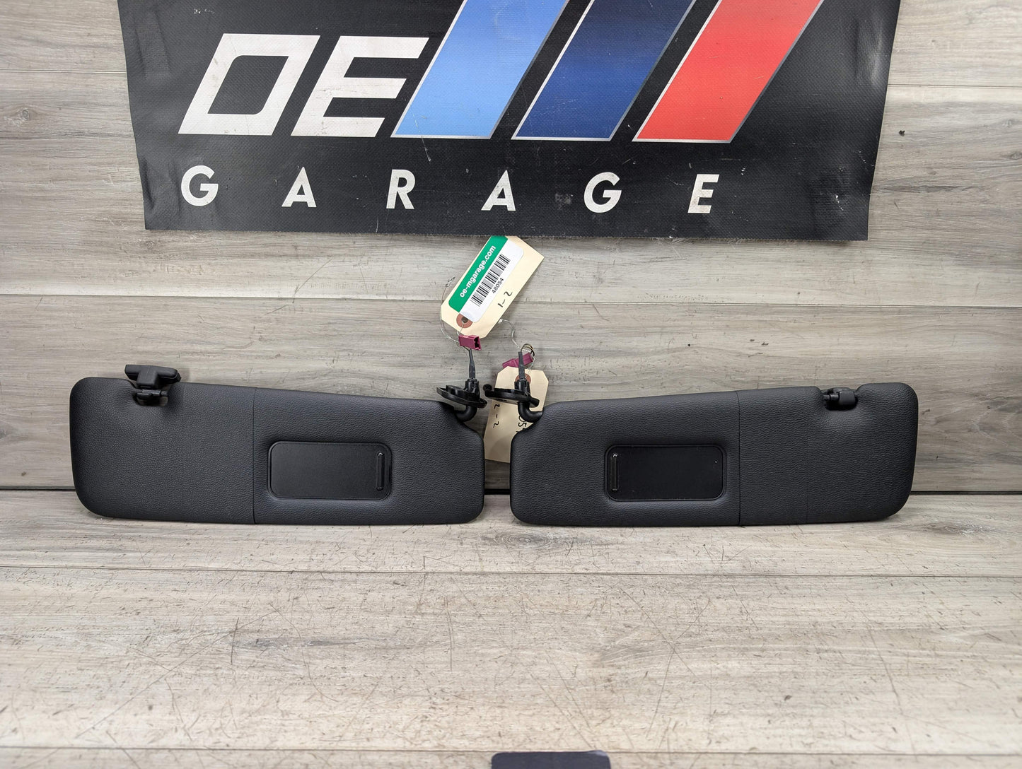 OEM BMW E88 E93 128 135 328 335 M3 CONVERTIBLE Left Right Sun Visor Black SET