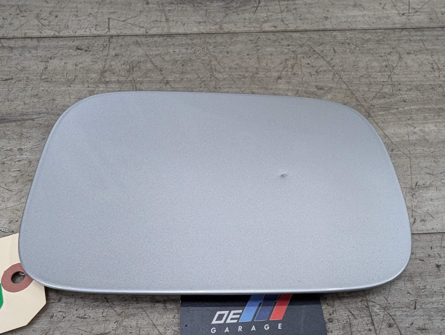 *08-13 OEM BMW E82 E88 135 Coupe Rear Fuel Gas Tank Flap Lid Cover Cap Silver